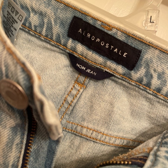 Aeropostale Distressed Mom Jeans size 12 - Picture 2 of 5